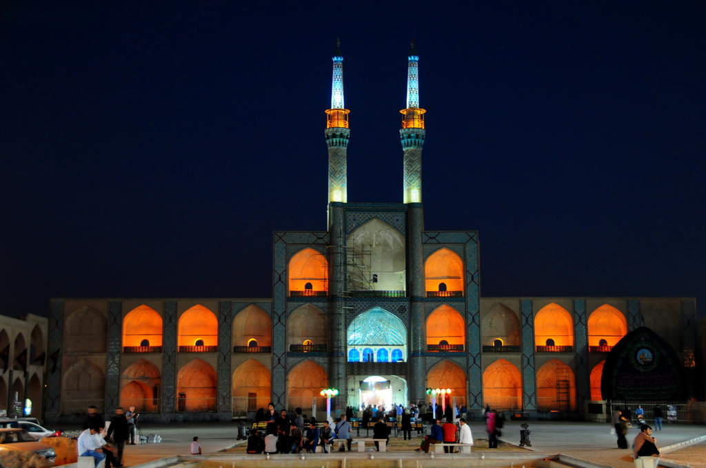 Amir Chakhmaq Complex, Yazd